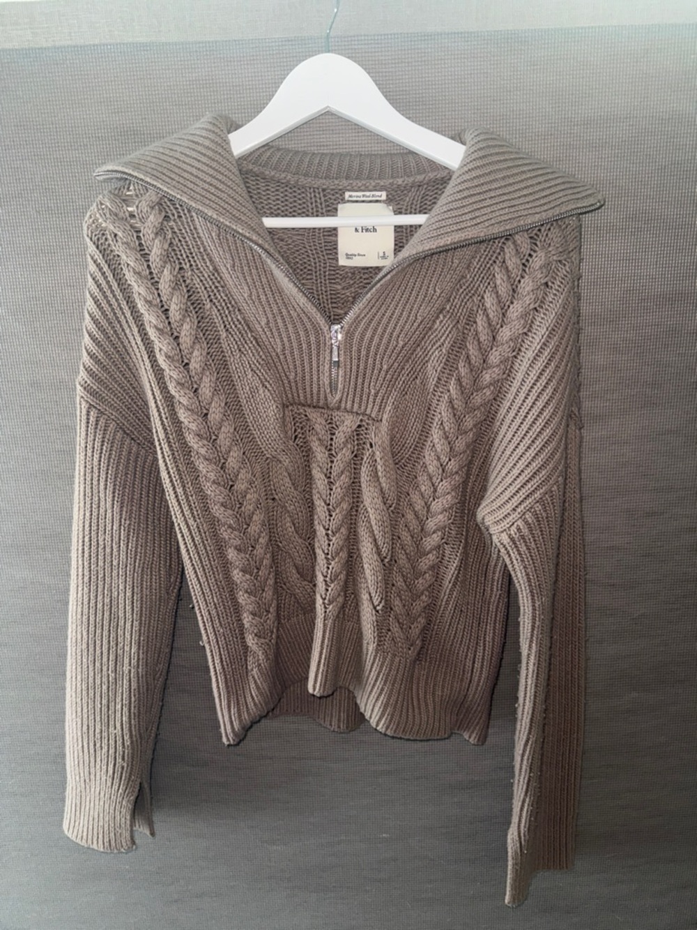 Abercrombie & Fitch Taupe Cable-Knit Half-Zip Turtleneck Sweater